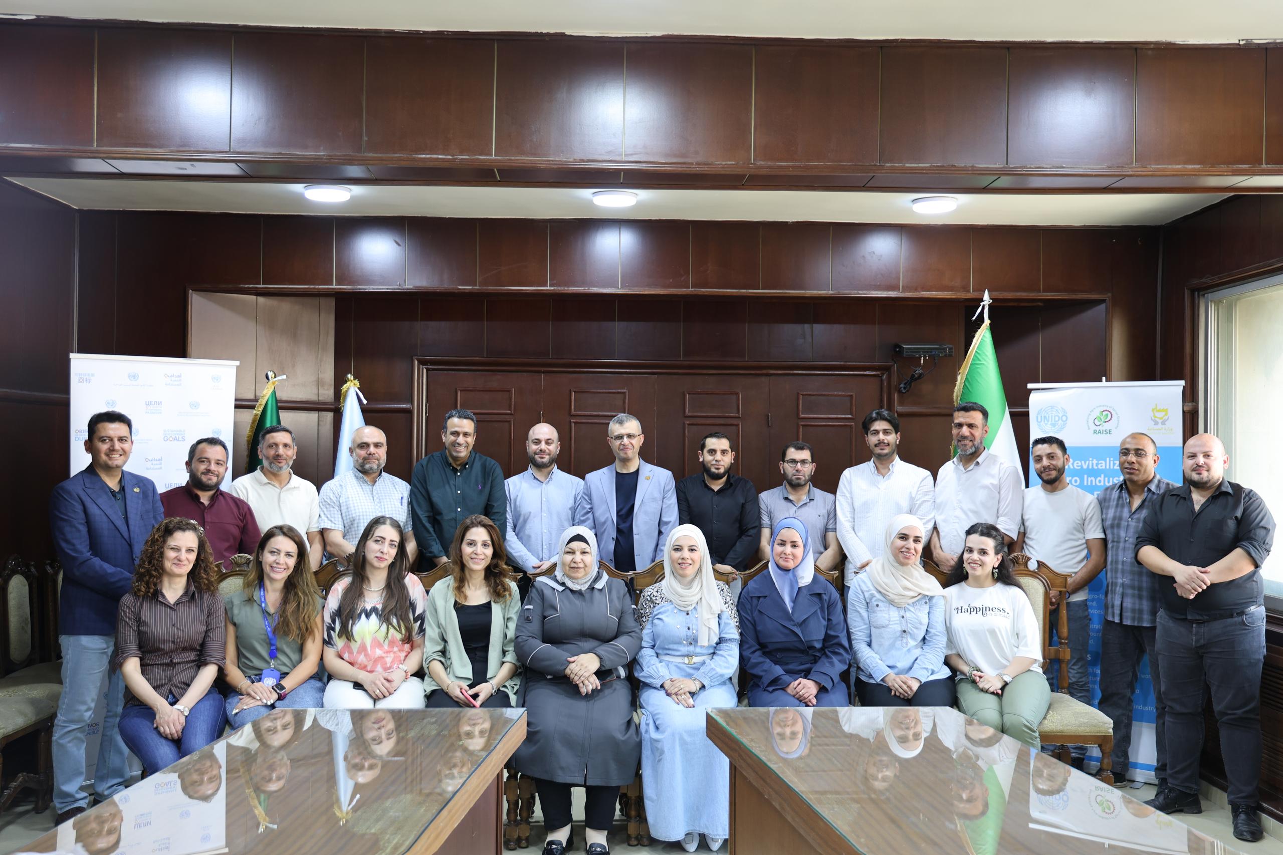 اختتام دورة تدريبية لتأهيل مدققي نظام إدارة سلامة الغذاء ISO 22000